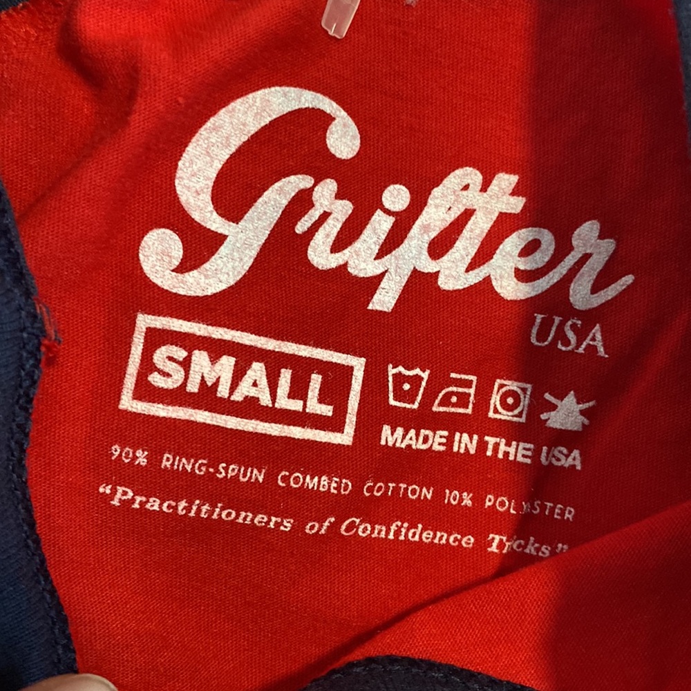 Grifter Raglan. NWT - Picture 5 of 7